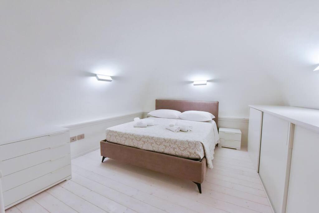 Loft 21 - Lussuoso Ed Elegante A Due Passi Dal Mare Apartment Finale Ligure Bagian luar foto